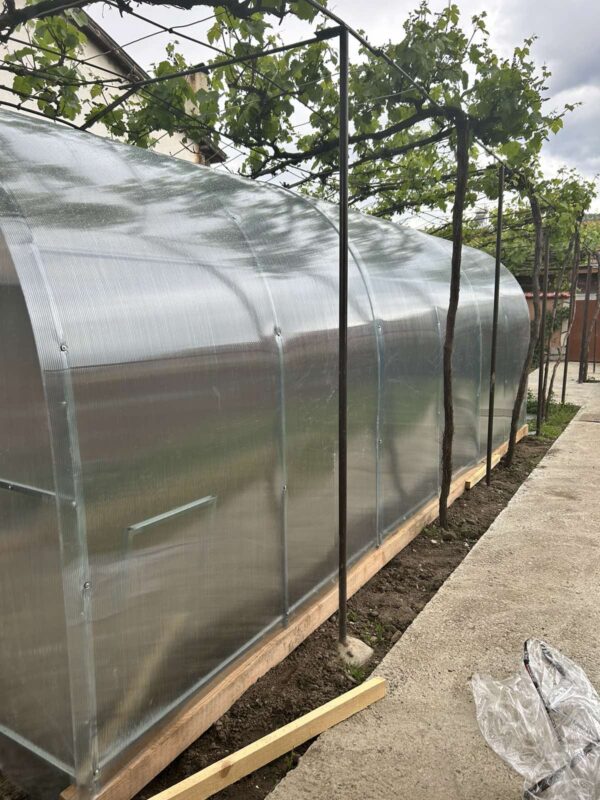 Seră din policarbonat Agromir Kompact 2.0 m.